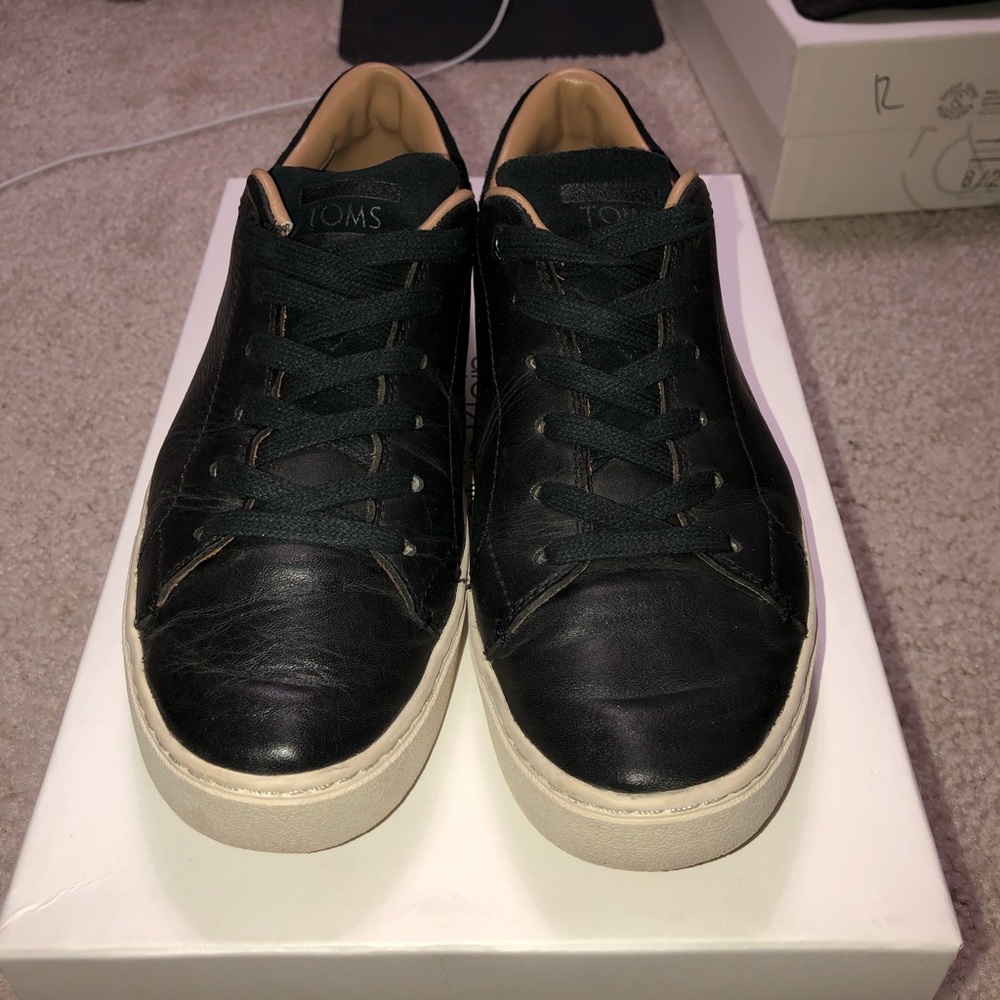 Black shoes